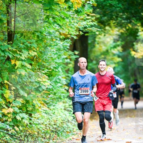 12.10.2025 - Bramfelder Halbmarathon 2025 Dr. Thomas Lammeyer http://msf.ph/oto/9340762 12.10.2025 09:49:25 Laufen 2999, 49 meine-sportfotos.de