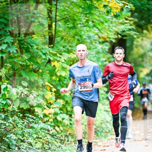 12.10.2025 - Bramfelder Halbmarathon 2025 Dr. Thomas Lammeyer http://msf.ph/oto/9340773 12.10.2025 09:49:26 Laufen 299, 749 meine-sportfotos.de