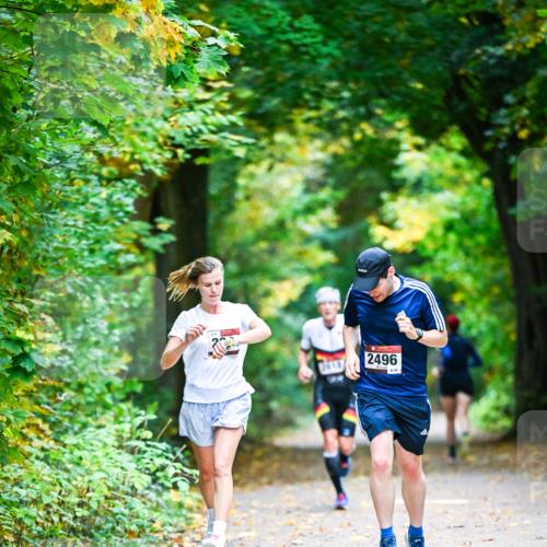 12.10.2025 - Bramfelder Halbmarathon 2025 Dr. Thomas Lammeyer http://msf.ph/oto/9340805 12.10.2025 09:49:35 Laufen 2496, 855 meine-sportfotos.de