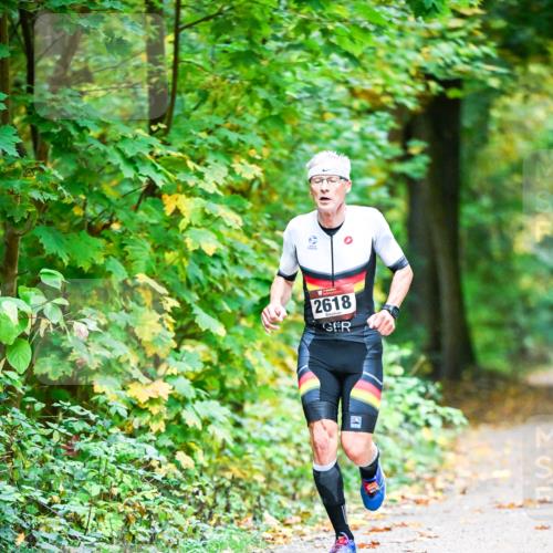 12.10.2025 - Bramfelder Halbmarathon 2025 Dr. Thomas Lammeyer http://msf.ph/oto/9340831 12.10.2025 09:49:40 Laufen 2618 meine-sportfotos.de
