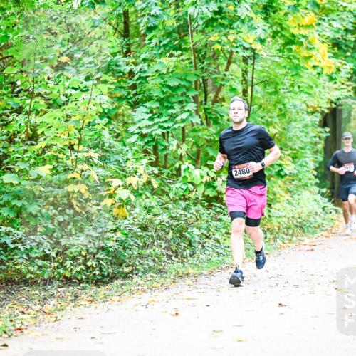 12.10.2025 - Bramfelder Halbmarathon 2025 Dr. Thomas Lammeyer http://msf.ph/oto/9341101 12.10.2025 09:50:45 Laufen 2480, 919 meine-sportfotos.de