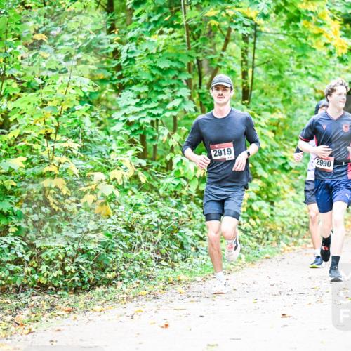 12.10.2025 - Bramfelder Halbmarathon 2025 Dr. Thomas Lammeyer http://msf.ph/oto/9341126 12.10.2025 09:50:48 Laufen 2919, 2990 meine-sportfotos.de