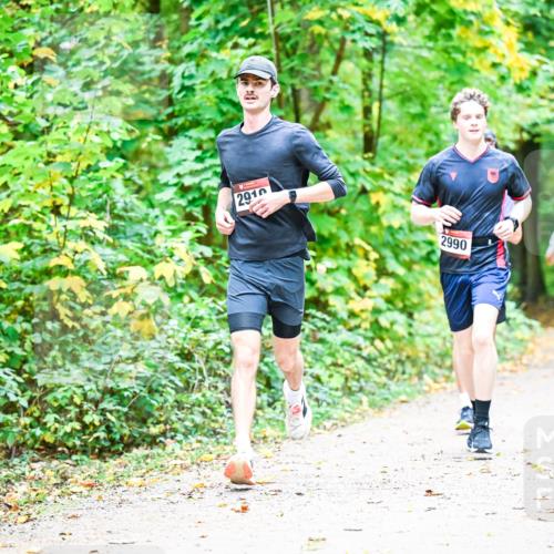 12.10.2025 - Bramfelder Halbmarathon 2025 Dr. Thomas Lammeyer http://msf.ph/oto/9341129 12.10.2025 09:50:49 Laufen 2910, 2990 meine-sportfotos.de