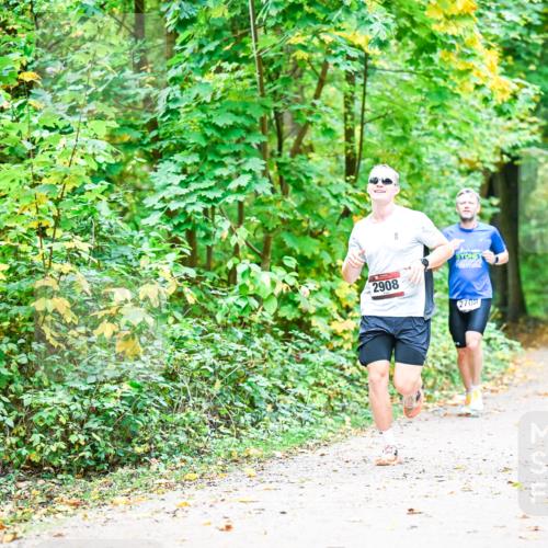 12.10.2025 - Bramfelder Halbmarathon 2025 Dr. Thomas Lammeyer http://msf.ph/oto/9341150 12.10.2025 09:50:53 Laufen 2908, 2708 meine-sportfotos.de