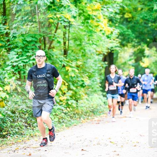 12.10.2025 - Bramfelder Halbmarathon 2025 Dr. Thomas Lammeyer http://msf.ph/oto/9341190 12.10.2025 09:51:04 Laufen  meine-sportfotos.de