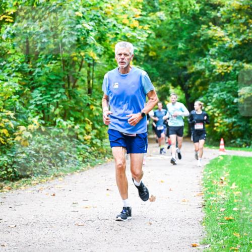 12.10.2025 - Bramfelder Halbmarathon 2025 Dr. Thomas Lammeyer http://msf.ph/oto/9341236 12.10.2025 09:51:11 Laufen  meine-sportfotos.de