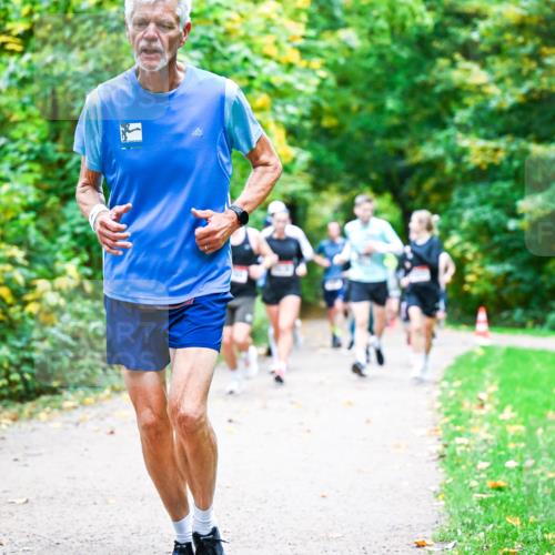 12.10.2025 - Bramfelder Halbmarathon 2025 Dr. Thomas Lammeyer http://msf.ph/oto/9341242 12.10.2025 09:51:12 Laufen  meine-sportfotos.de