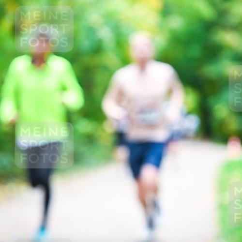 12.10.2025 - Bramfelder Halbmarathon 2025 Dr. Thomas Lammeyer http://msf.ph/oto/9341278 12.10.2025 09:51:18 Laufen  meine-sportfotos.de