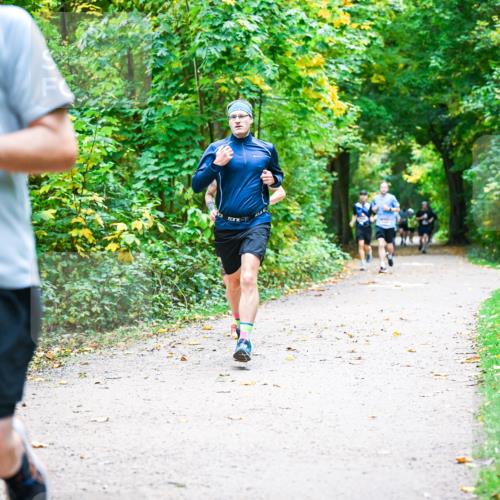 12.10.2025 - Bramfelder Halbmarathon 2025 Dr. Thomas Lammeyer http://msf.ph/oto/9341324 12.10.2025 09:51:29 Laufen 2756 meine-sportfotos.de