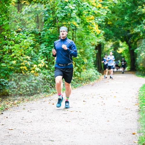 12.10.2025 - Bramfelder Halbmarathon 2025 Dr. Thomas Lammeyer http://msf.ph/oto/9341326 12.10.2025 09:51:29 Laufen  meine-sportfotos.de