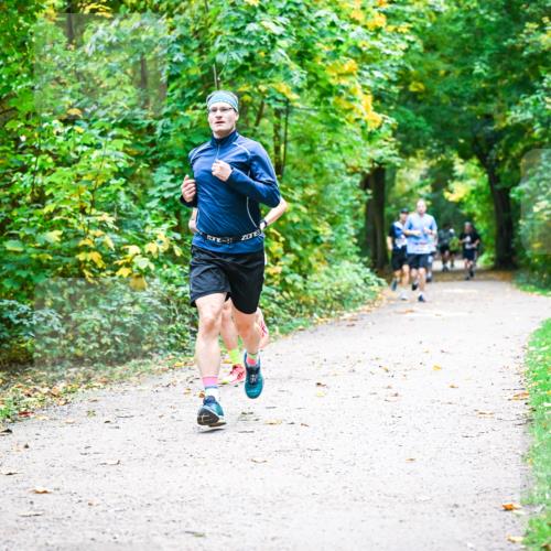 12.10.2025 - Bramfelder Halbmarathon 2025 Dr. Thomas Lammeyer http://msf.ph/oto/9341327 12.10.2025 09:51:29 Laufen  meine-sportfotos.de