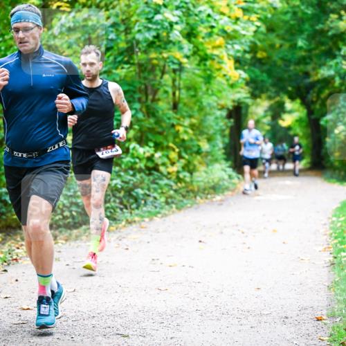 12.10.2025 - Bramfelder Halbmarathon 2025 Dr. Thomas Lammeyer http://msf.ph/oto/9341334 12.10.2025 09:51:30 Laufen 2023 meine-sportfotos.de