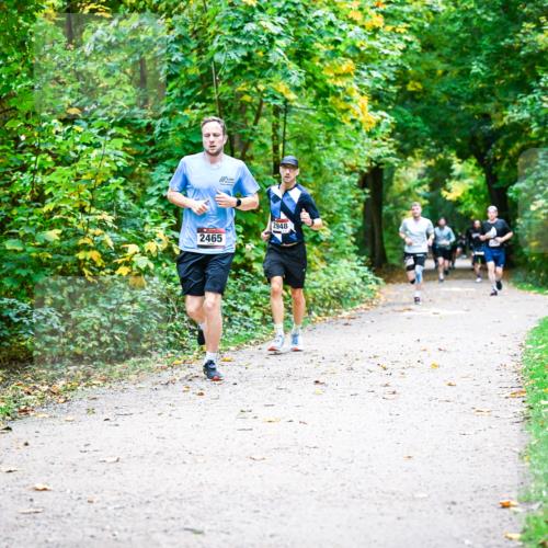 12.10.2025 - Bramfelder Halbmarathon 2025 Dr. Thomas Lammeyer http://msf.ph/oto/9341358 12.10.2025 09:51:35 Laufen 2465, 2948 meine-sportfotos.de