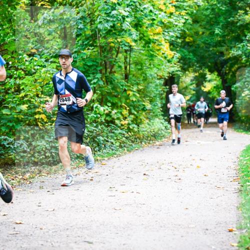 12.10.2025 - Bramfelder Halbmarathon 2025 Dr. Thomas Lammeyer http://msf.ph/oto/9341369 12.10.2025 09:51:37 Laufen 2465, 2948 meine-sportfotos.de