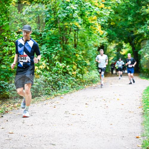 12.10.2025 - Bramfelder Halbmarathon 2025 Dr. Thomas Lammeyer http://msf.ph/oto/9341372 12.10.2025 09:51:37 Laufen 2948, 851 meine-sportfotos.de