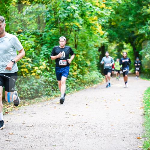 12.10.2025 - Bramfelder Halbmarathon 2025 Dr. Thomas Lammeyer http://msf.ph/oto/9341396 12.10.2025 09:51:41 Laufen 2704 meine-sportfotos.de
