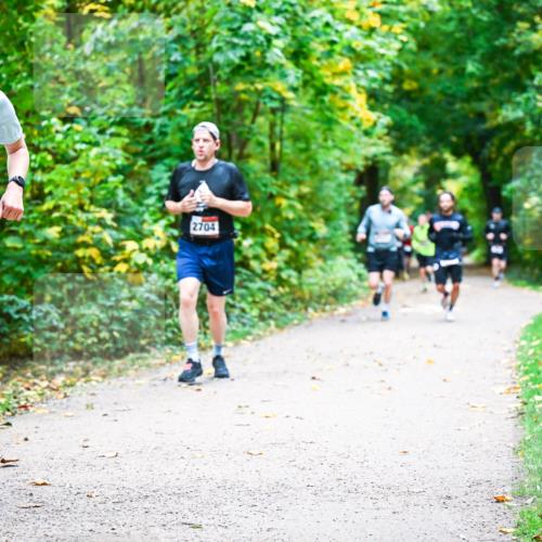 12.10.2025 - Bramfelder Halbmarathon 2025 Dr. Thomas Lammeyer http://msf.ph/oto/9341398 12.10.2025 09:51:42 Laufen 31, 2704 meine-sportfotos.de