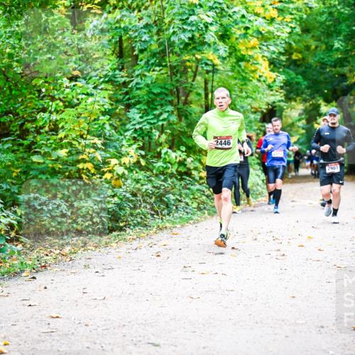 12.10.2025 - Bramfelder Halbmarathon 2025 Dr. Thomas Lammeyer http://msf.ph/oto/9341433 12.10.2025 09:51:48 Laufen 2446, 2512, 2903 meine-sportfotos.de