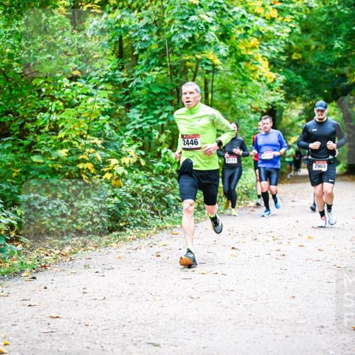 12.10.2025 - Bramfelder Halbmarathon 2025 Dr. Thomas Lammeyer http://msf.ph/oto/9341436 12.10.2025 09:51:48 Laufen 2446, 2511, 2512, 2903 meine-sportfotos.de