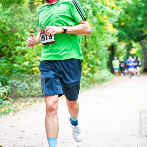 12.10.2025 - Bramfelder Halbmarathon 2025 Dr. Thomas Lammeyer http://msf.ph/oto/9341472 12.10.2025 09:51:54 Laufen  meine-sportfotos.de