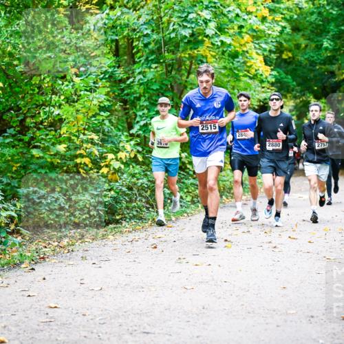 12.10.2025 - Bramfelder Halbmarathon 2025 Dr. Thomas Lammeyer http://msf.ph/oto/9341493 12.10.2025 09:52:01 Laufen 260, 2515, 284, 2880, 2753 meine-sportfotos.de