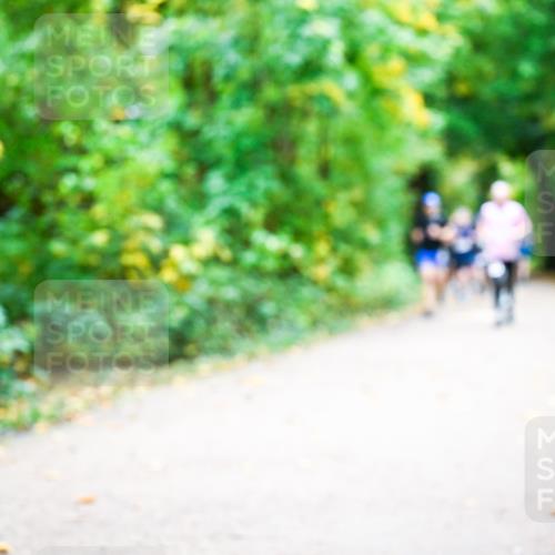 12.10.2025 - Bramfelder Halbmarathon 2025 Dr. Thomas Lammeyer http://msf.ph/oto/9341534 12.10.2025 09:52:09 Laufen  meine-sportfotos.de