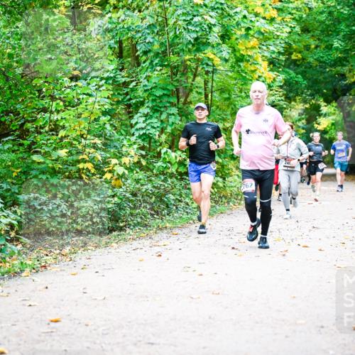 12.10.2025 - Bramfelder Halbmarathon 2025 Dr. Thomas Lammeyer http://msf.ph/oto/9341544 12.10.2025 09:52:12 Laufen 762, 248 meine-sportfotos.de