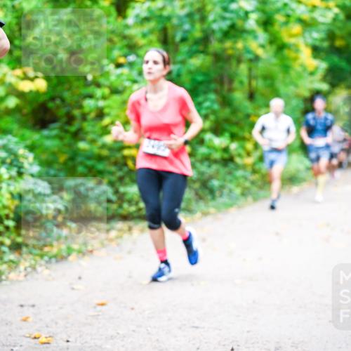 12.10.2025 - Bramfelder Halbmarathon 2025 Dr. Thomas Lammeyer http://msf.ph/oto/9341621 12.10.2025 09:52:25 Laufen  meine-sportfotos.de