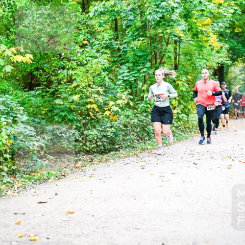 12.10.2025 - Bramfelder Halbmarathon 2025 Dr. Thomas Lammeyer http://msf.ph/oto/9341699 12.10.2025 09:52:45 Laufen 29, 2541 meine-sportfotos.de