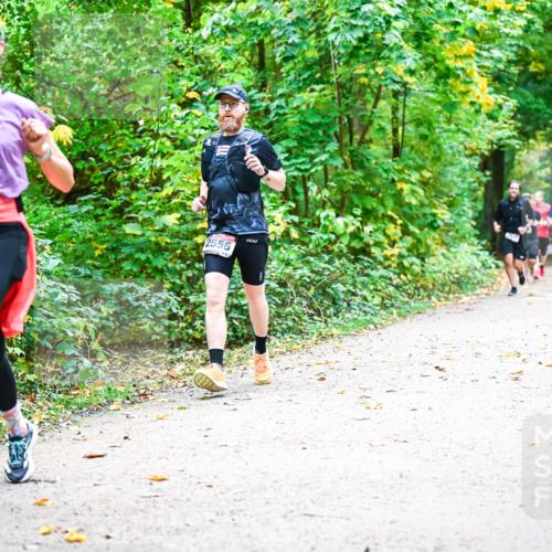 12.10.2025 - Bramfelder Halbmarathon 2025 Dr. Thomas Lammeyer http://msf.ph/oto/9341734 12.10.2025 09:52:50 Laufen 2459, 2556 meine-sportfotos.de