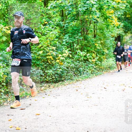 12.10.2025 - Bramfelder Halbmarathon 2025 Dr. Thomas Lammeyer http://msf.ph/oto/9341740 12.10.2025 09:52:51 Laufen 2556, 436 meine-sportfotos.de