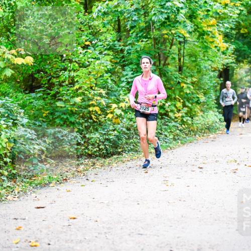 12.10.2025 - Bramfelder Halbmarathon 2025 Dr. Thomas Lammeyer http://msf.ph/oto/9341834 12.10.2025 09:53:08 Laufen 2925, 200 meine-sportfotos.de