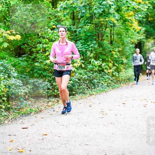 12.10.2025 - Bramfelder Halbmarathon 2025 Dr. Thomas Lammeyer http://msf.ph/oto/9341840 12.10.2025 09:53:09 Laufen 2925 meine-sportfotos.de
