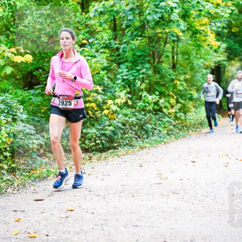 12.10.2025 - Bramfelder Halbmarathon 2025 Dr. Thomas Lammeyer http://msf.ph/oto/9341843 12.10.2025 09:53:09 Laufen 2925 meine-sportfotos.de