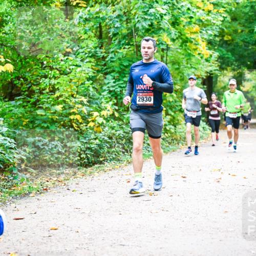 12.10.2025 - Bramfelder Halbmarathon 2025 Dr. Thomas Lammeyer http://msf.ph/oto/9341898 12.10.2025 09:53:20 Laufen 2930, 2950 meine-sportfotos.de