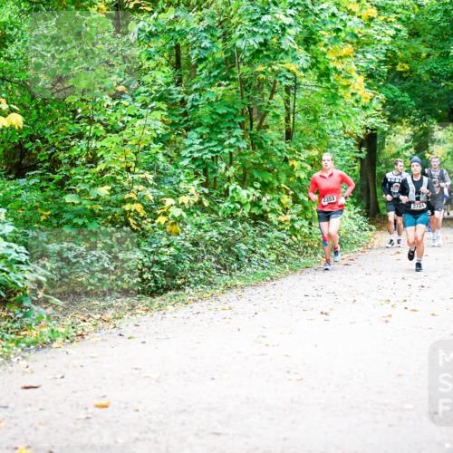 12.10.2025 - Bramfelder Halbmarathon 2025 Dr. Thomas Lammeyer http://msf.ph/oto/9342009 12.10.2025 09:53:45 Laufen 2353, 1981, 2724 meine-sportfotos.de