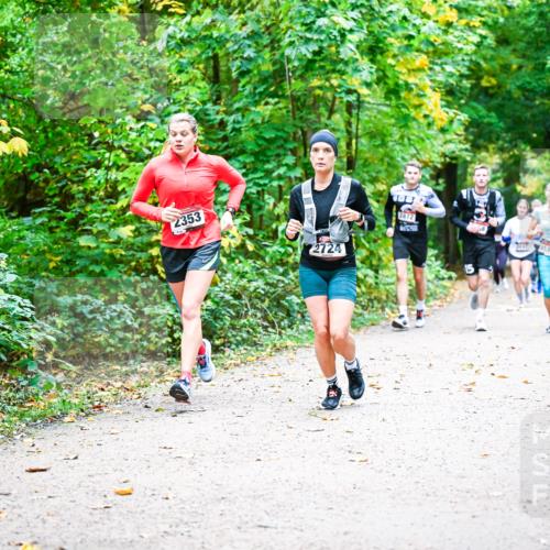 12.10.2025 - Bramfelder Halbmarathon 2025 Dr. Thomas Lammeyer http://msf.ph/oto/9342028 12.10.2025 09:53:48 Laufen 2353, 2724, 188, 2872, 15 meine-sportfotos.de