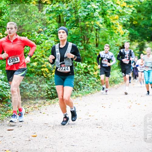 12.10.2025 - Bramfelder Halbmarathon 2025 Dr. Thomas Lammeyer http://msf.ph/oto/9342032 12.10.2025 09:53:49 Laufen 2353, 2724, 2872 meine-sportfotos.de