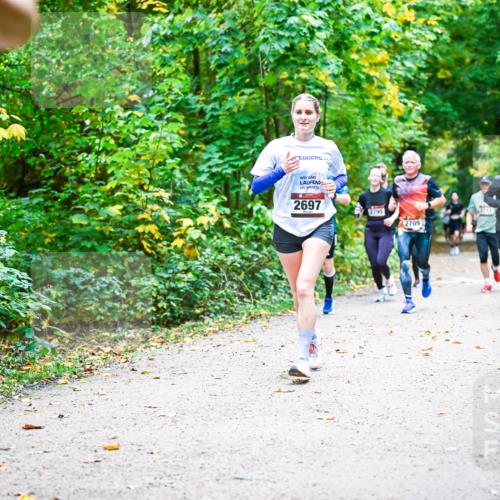 12.10.2025 - Bramfelder Halbmarathon 2025 Dr. Thomas Lammeyer http://msf.ph/oto/9342061 12.10.2025 09:53:53 Laufen 2697, 2795, 2709, 2764, 2850 meine-sportfotos.de