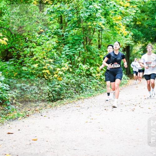 12.10.2025 - Bramfelder Halbmarathon 2025 Dr. Thomas Lammeyer http://msf.ph/oto/9342112 12.10.2025 09:54:03 Laufen 2777, 2977 meine-sportfotos.de