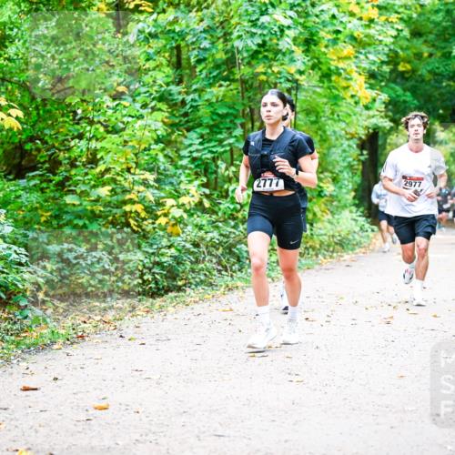 12.10.2025 - Bramfelder Halbmarathon 2025 Dr. Thomas Lammeyer http://msf.ph/oto/9342118 12.10.2025 09:54:04 Laufen 2777, 2977 meine-sportfotos.de