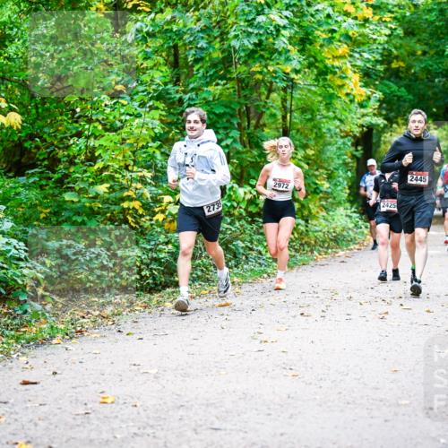 12.10.2025 - Bramfelder Halbmarathon 2025 Dr. Thomas Lammeyer http://msf.ph/oto/9342149 12.10.2025 09:54:09 Laufen 2735, 2972, 2425, 2445 meine-sportfotos.de