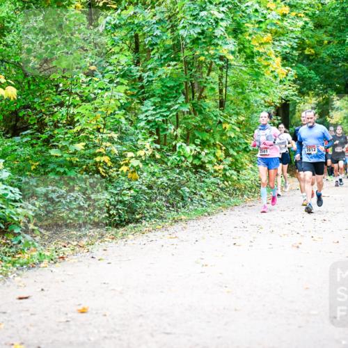 12.10.2025 - Bramfelder Halbmarathon 2025 Dr. Thomas Lammeyer http://msf.ph/oto/9342237 12.10.2025 09:54:24 Laufen 2812, 2829, 2436, 2581 meine-sportfotos.de