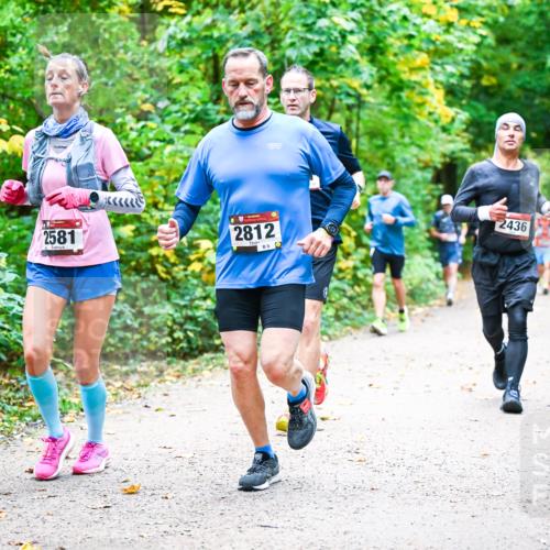 12.10.2025 - Bramfelder Halbmarathon 2025 Dr. Thomas Lammeyer http://msf.ph/oto/9342261 12.10.2025 09:54:28 Laufen 2581, 2812, 89, 0, 2436 meine-sportfotos.de
