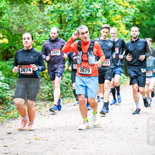 12.10.2025 - Bramfelder Halbmarathon 2025 Dr. Thomas Lammeyer http://msf.ph/oto/9342312 12.10.2025 09:54:36 Laufen 2674, 2841, 723, 242, 2675, 4, 29, 737 meine-sportfotos.de