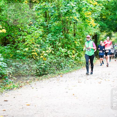 12.10.2025 - Bramfelder Halbmarathon 2025 Dr. Thomas Lammeyer http://msf.ph/oto/9342419 12.10.2025 09:54:59 Laufen 2995, 2776 meine-sportfotos.de