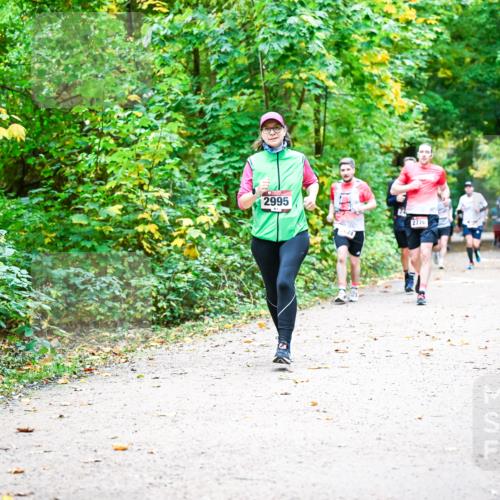 12.10.2025 - Bramfelder Halbmarathon 2025 Dr. Thomas Lammeyer http://msf.ph/oto/9342428 12.10.2025 09:55:00 Laufen 2995, 24, 2776 meine-sportfotos.de