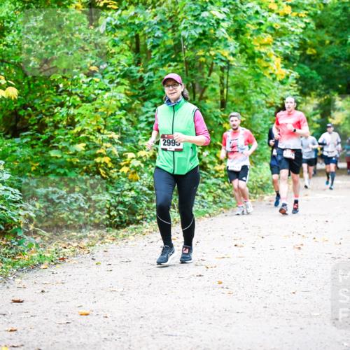 12.10.2025 - Bramfelder Halbmarathon 2025 Dr. Thomas Lammeyer http://msf.ph/oto/9342430 12.10.2025 09:55:00 Laufen 2995 meine-sportfotos.de