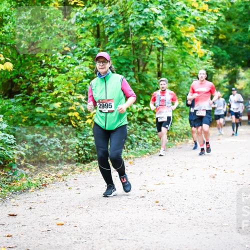 12.10.2025 - Bramfelder Halbmarathon 2025 Dr. Thomas Lammeyer http://msf.ph/oto/9342432 12.10.2025 09:55:01 Laufen 2995, 2776 meine-sportfotos.de