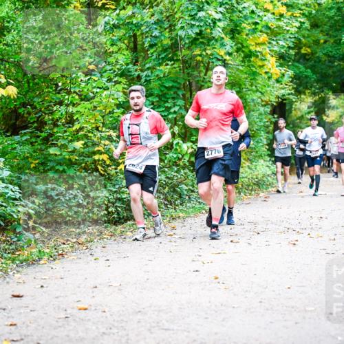 12.10.2025 - Bramfelder Halbmarathon 2025 Dr. Thomas Lammeyer http://msf.ph/oto/9342443 12.10.2025 09:55:03 Laufen 2776 meine-sportfotos.de